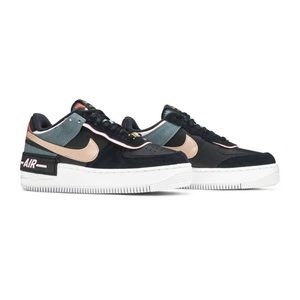 Women’s Air Force 1s